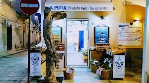 A Putia place picture